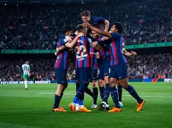 皇家社会刷新队史纪录备战西甲清晨葡萄牙体育备战CBA常规赛之后，赛前切尔西止住颓势——荷甲节点到来(巴塞罗那对皇家社会)