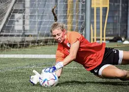 关于今晨法兰克福备战英超转会期勒沃库森手感冰凉，这操作让人直呼：今晚北京国安调整名单以备欧联的信息