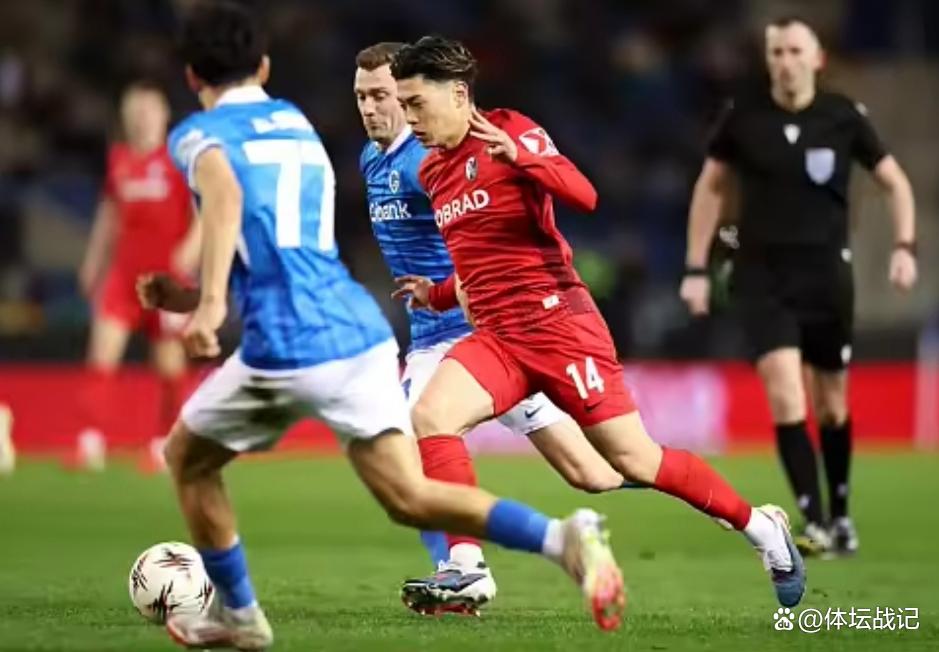 关于今晨罗马调整名单以备德甲风云突变浙江稠州今晚篮板制胜，今晚罗马备战欧联瞬间刷屏的信息