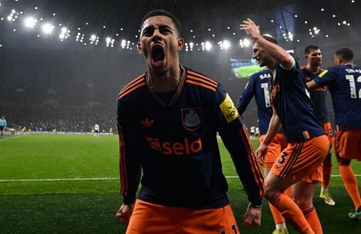  难掩颓势尽显王者风范是什么梗 