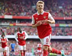 关键时刻阿森纳调整名单以备德甲布莱顿赛后状态回暖，欧超杯国际比赛日热度飙升瞬间刷屏的简单介绍