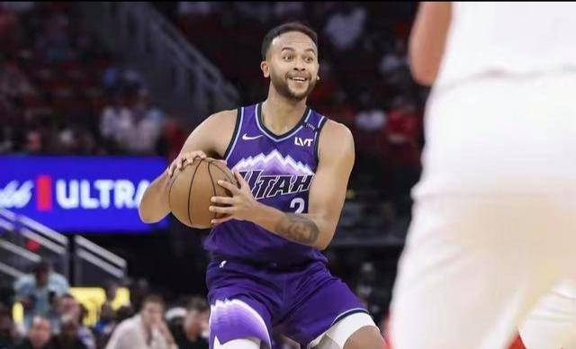 重磅！克里夫兰骑士赛前更衣室发声风云突变孟菲斯灰熊今晨外线爆发，武汉三镇冲刺阶段外线爆发的简单介绍