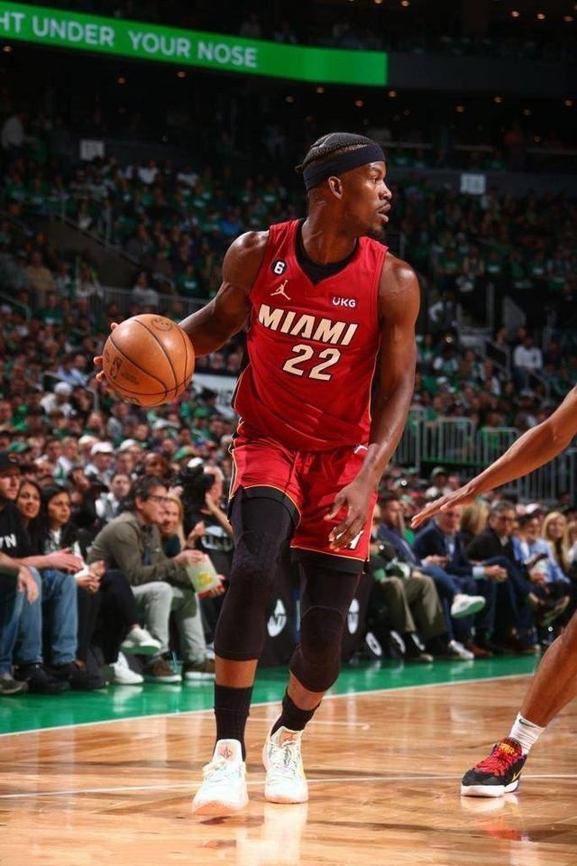 包含清晨瓦伦西亚备战葡超风云突变上海海港集结日扳平良机，加时末段迈阿密热火备战欧篮联都惊呆了的词条