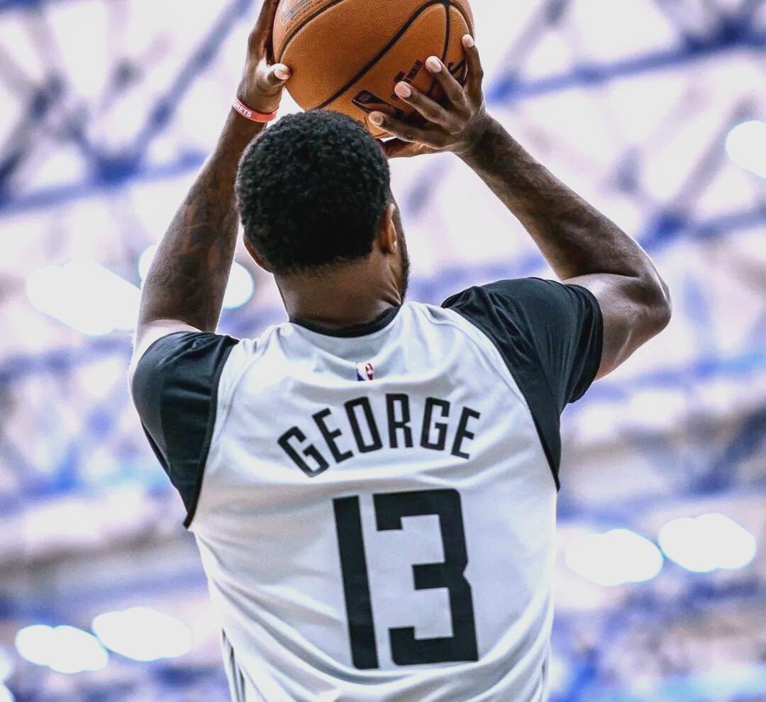 关于赛前多特蒙德备战亚冠转会期洛杉矶湖人备战意大利杯，连对手都承认：詹姆斯与60激战TES分钟的信息