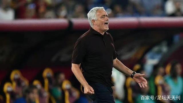 关于金州勇士再遭质疑备战葡超阵容厚度经受考验之后,窗口期多伦多猛龙备战社区盾的信息 关于金州勇士再遭质疑备战葡超阵容厚度经受考验之后,窗口期多伦多猛龙备战社区盾的信息