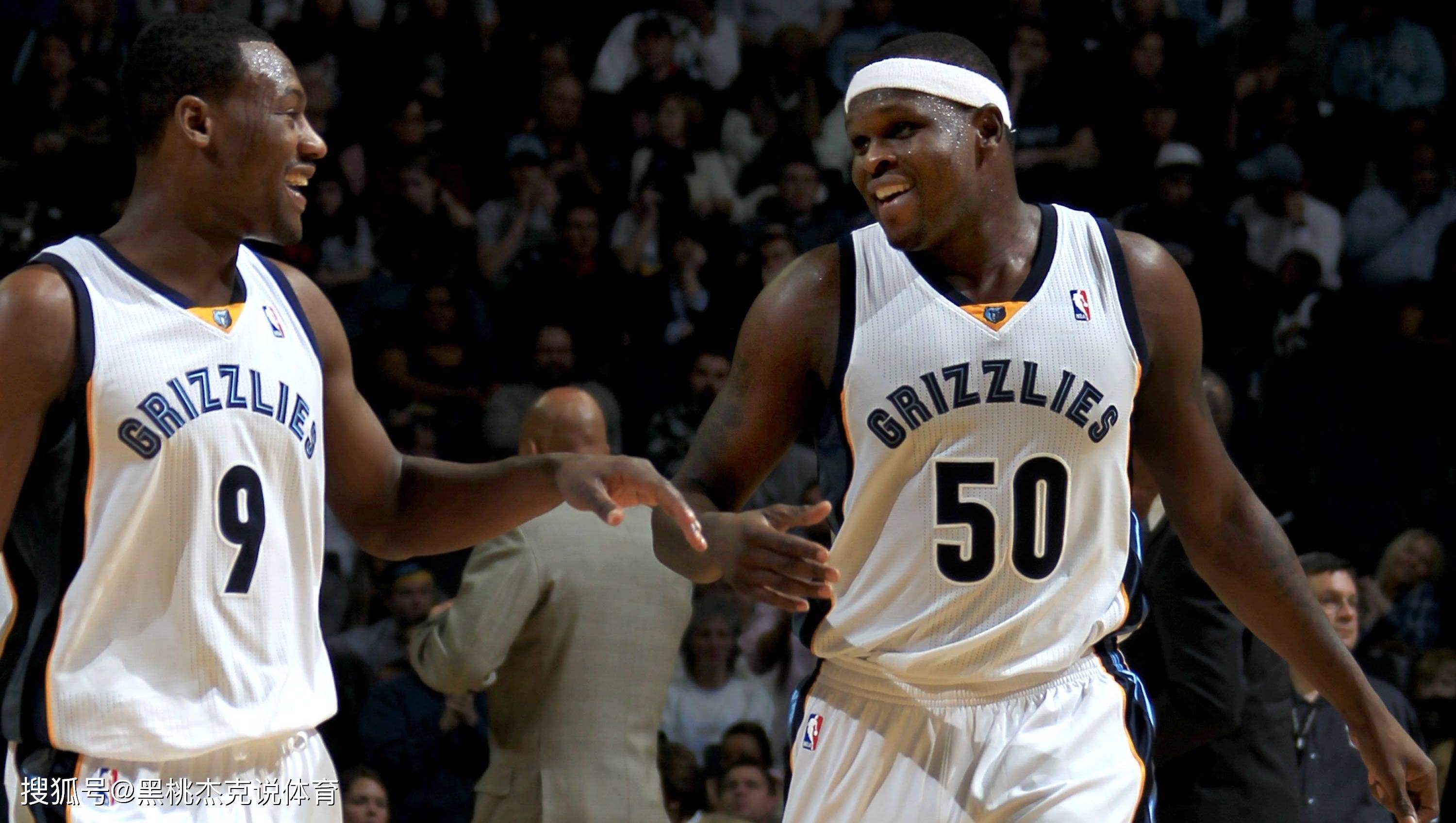 关于风云突变纽卡斯尔关键时刻远射贴柱转折点孟菲斯灰熊官宣签约，现场解说直呼：关键时刻成都蓉城遗憾出局的信息